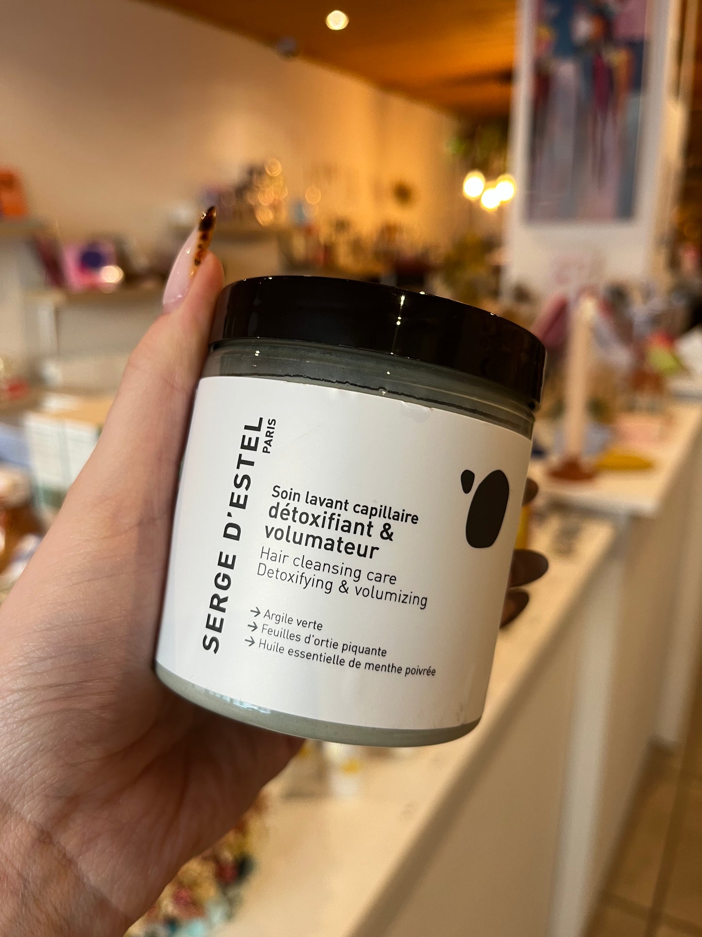 Soin Lavant Détoxifiant & Volumisateur