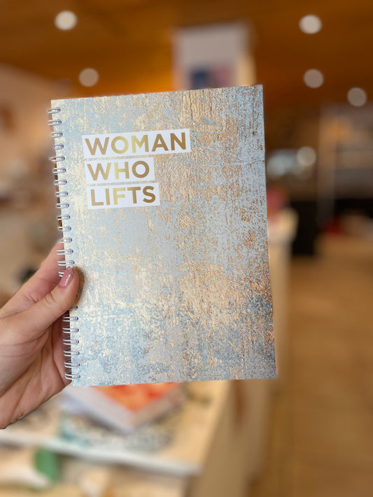 Carnet Woman Who Lifts
