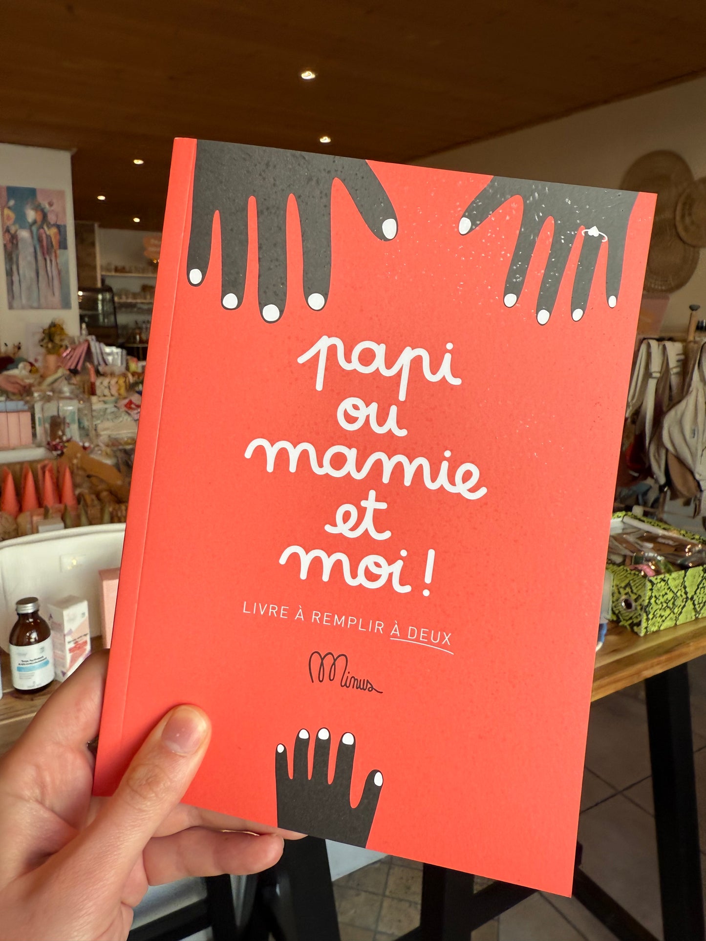 Livre à remplir "Papi ou mamie et moi"